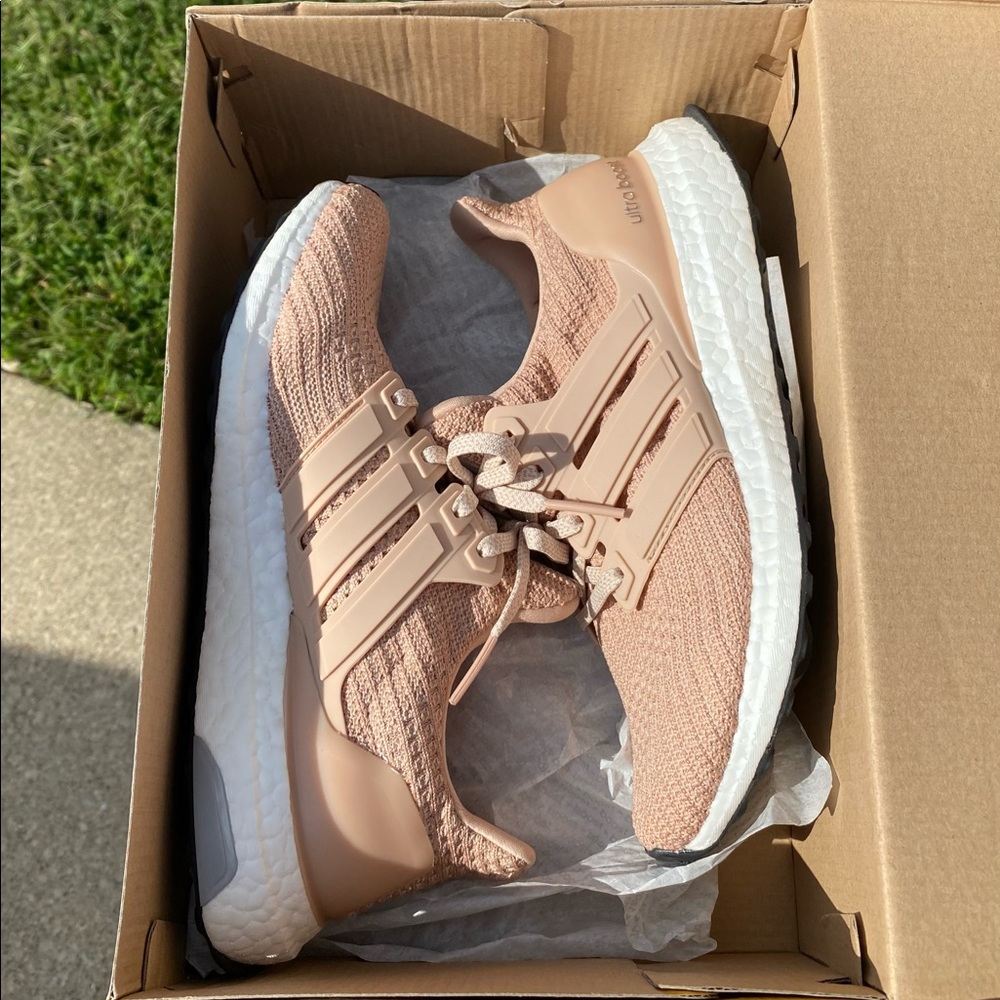 Adidas UltraBOOST 4.0 Ash Pearl